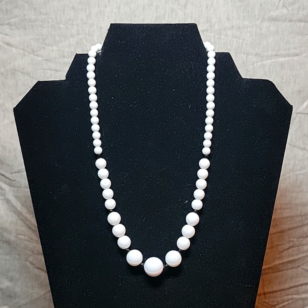 Upcycled Necklace in White and Black